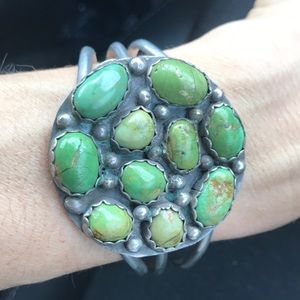 Navajo RARE green turquoise bracelet
